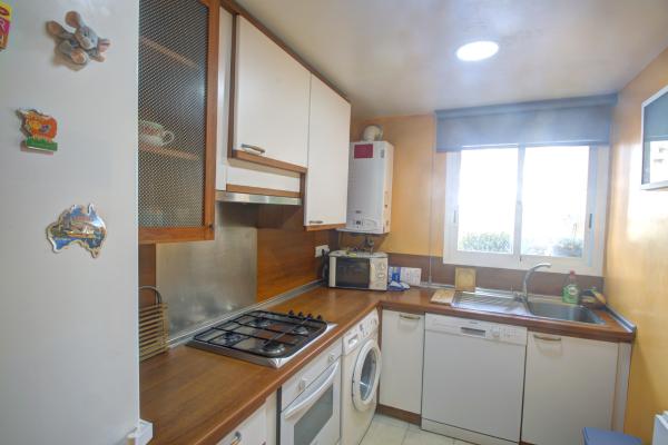#8312 - Duplex white Can Pei | Holiday Rentals | Hello Homes Sitges