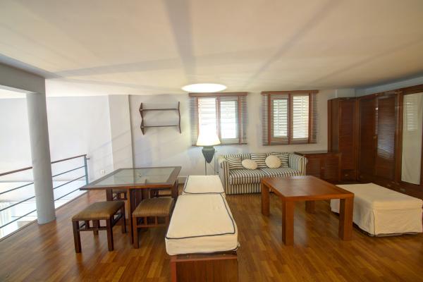 #8313 - Duplex white Can Pei | Holiday Rentals | Hello Homes Sitges