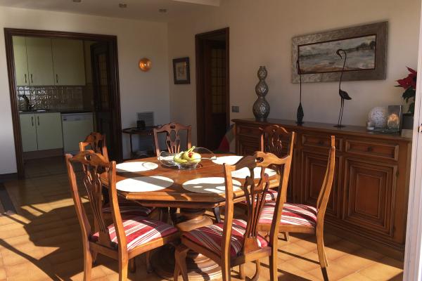 #8374 - Casa del Mar | Holiday Rentals | Hello Homes Sitges