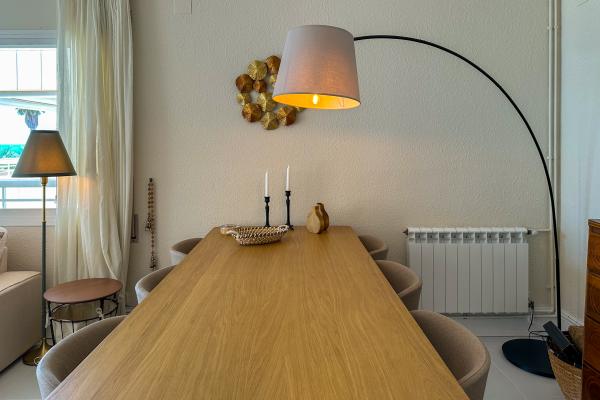 #84127 - Front Beach Apartment | Alquiler Vacacional | Hello Homes Sitges