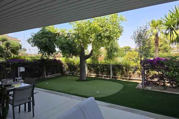 #84679 - Golf Apartment | Lloguer Turístic | Hello Homes Sitges