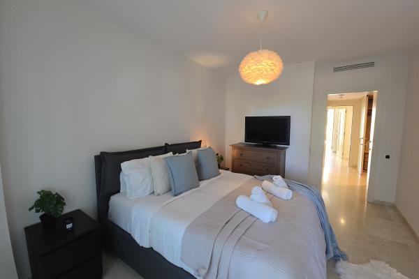 #84689 - Golf Apartment | Lloguer Turístic | Hello Homes Sitges