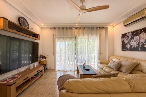 #85334 - Villa Claudia | Ferieudlejning | Hello Homes Sitges
