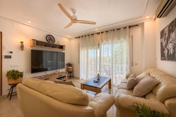 #85335 - Villa Claudia | Ferieudlejning | Hello Homes Sitges
