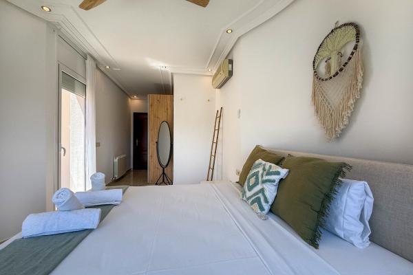 #85365 - Villa Claudia | Ferieudlejning | Hello Homes Sitges