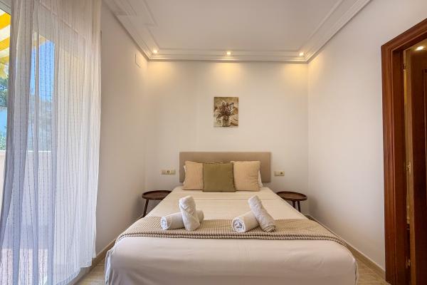 #85371 - Villa Claudia | Ferieudlejning | Hello Homes Sitges