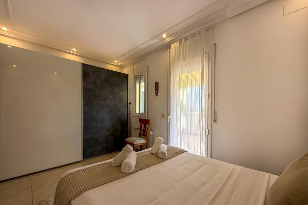#85376 - Villa Claudia | Ferieudlejning | Hello Homes Sitges