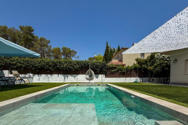 #85403 - Villa Claudia | Ferieudlejning | Hello Homes Sitges