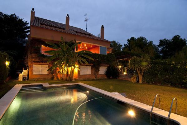 #8651 - Villa Tropicana | Lloguer Turístic | Hello Homes Sitges