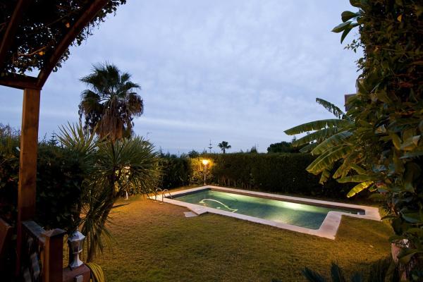 #8661 - Villa Tropicana | Lloguer Turístic | Hello Homes Sitges