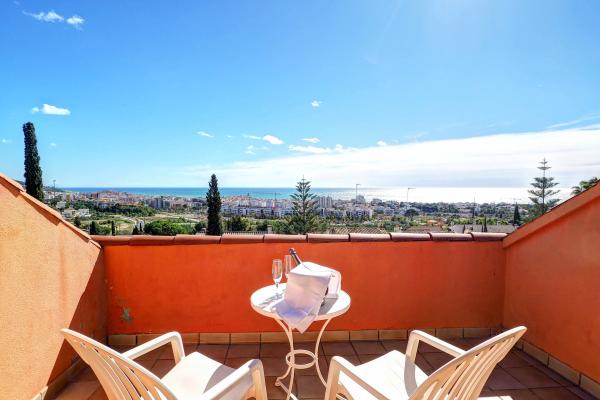 #8695 - Villa Tropicana | Lloguer Turístic | Hello Homes Sitges