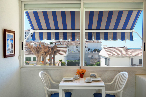 #8758 - The Moon Studio | Alquiler Vacacional | Hello Homes Sitges