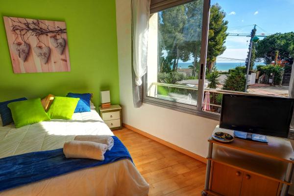 #8860 - Vallpineda Hills | Holiday Rentals | Hello Homes Sitges