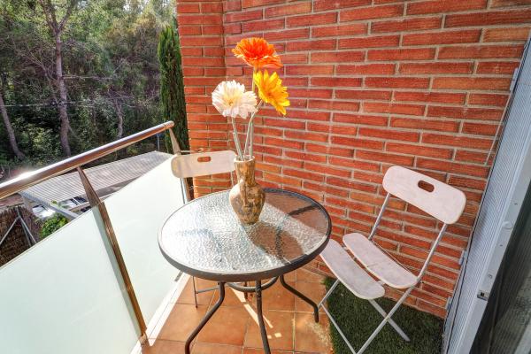 #8863 - Vallpineda Hills | Holiday Rentals | Hello Homes Sitges