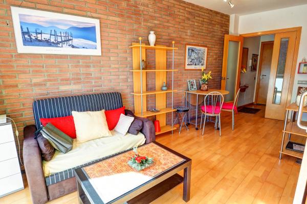 #8873 - Vallpineda Hills | Holiday Rentals | Hello Homes Sitges