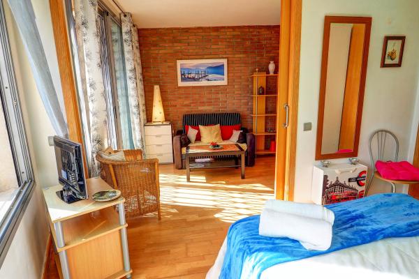 #8874 - Vallpineda Hills | Holiday Rentals | Hello Homes Sitges