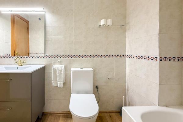 #88886 - Blue Velvet | Holiday Rentals | Hello Homes Sitges
