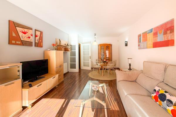 #91295 - Megan Apartment | Holiday Rentals | Hello Homes Sitges