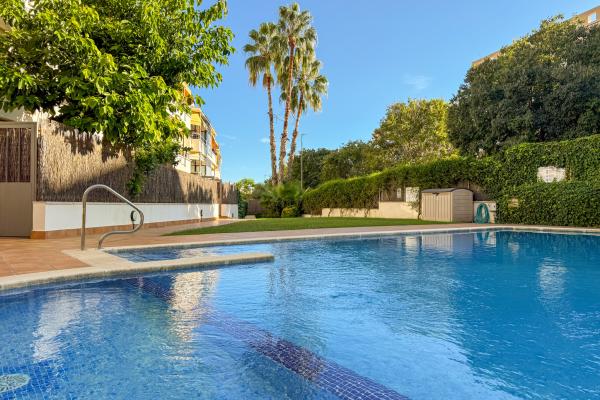 #91310 - Megan Apartment | Holiday Rentals | Hello Homes Sitges