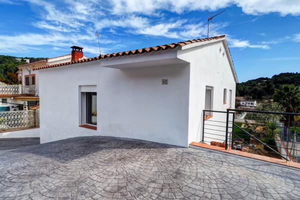 #9205 - Villa Pari | Lloguer Turístic | Hello Homes Sitges