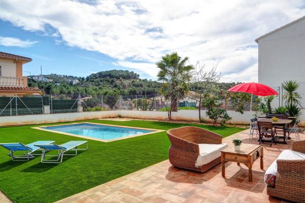 #9206 - Villa Pari | Lloguer Turístic | Hello Homes Sitges