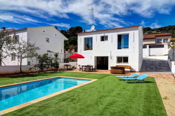 #9213 - Villa Pari | Lloguer Turístic | Hello Homes Sitges