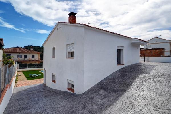 #9214 - Villa Pari | Lloguer Turístic | Hello Homes Sitges