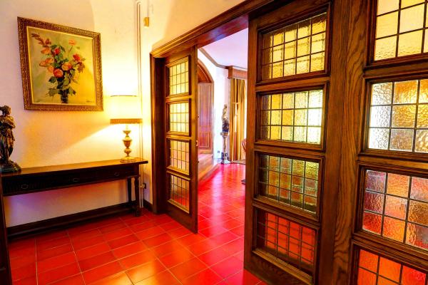 #9814 - Villa Bigamendi | Holiday Rentals | Hello Homes Sitges