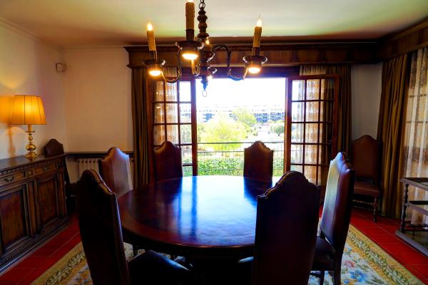#9815 - Villa Bigamendi | Holiday Rentals | Hello Homes Sitges
