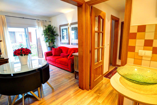  - Olivia Apartment