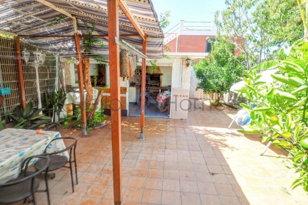 #Houses & Villas - 6 Rooms 2 Bathrooms 153 m2 | Vallpineda-Rocamar, Sant Pere de Ribes terrace