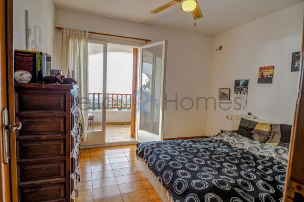 #Casas & Villas - 6 Habitaciones 3 Baños 218 m2 | Levantina, Sitges Dormitorio