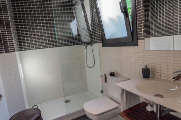 #Houses & Villas - 5 Rooms 4 Bathrooms 494 m2 | Quintmar, Sitges bathroom