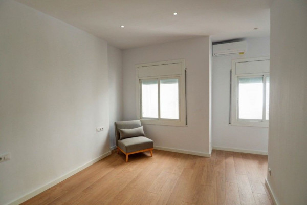 #room - Maisons & Villas - 5 Chambres 3 Salle de bain 187 m2 | Sitges Centre, Sitges 