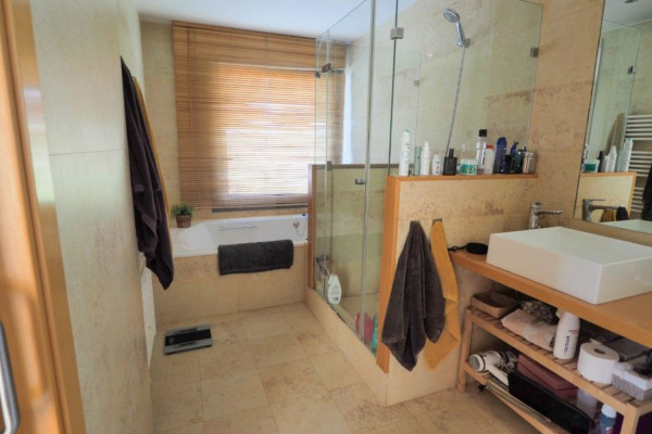 #Houses & Villas - 5 Rooms 4 Bathrooms 494 m2 | Quintmar, Sitges bathroom