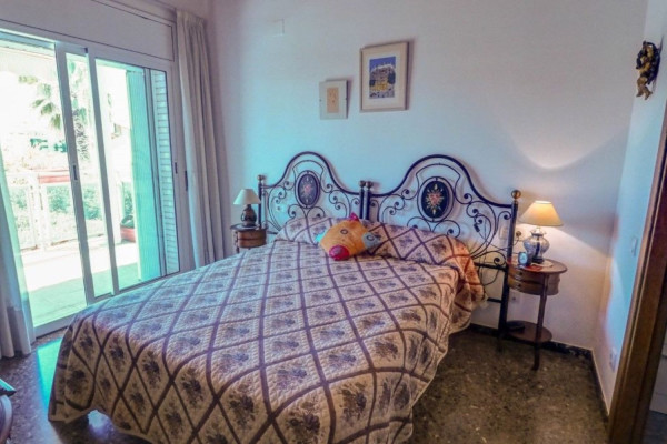 #Houses & Villas - 4 Rooms 3 Bathrooms 116 m2 | Levantina, Sitges bedroom