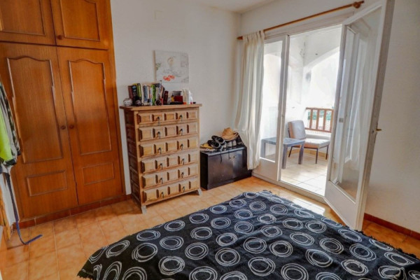 #Casas & Villas - 6 Habitaciones 3 Baños 218 m2 | Levantina, Sitges Dormitorio