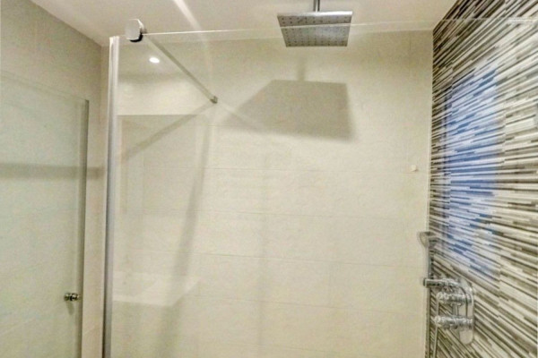#Appartement - 3 Chambres 1 Salle de bain 74 m2 | Els Molins, Sitges bathroom