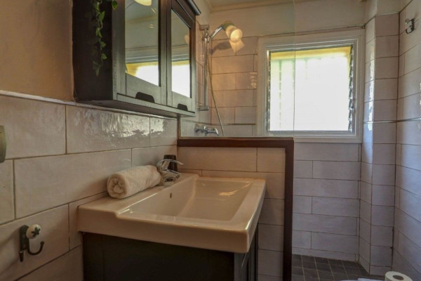#Apartamento - 2 Habitaciones 1 Baños 59 m2 | Els Molins-Observatorio-Pins Vens, Sitges bathroom