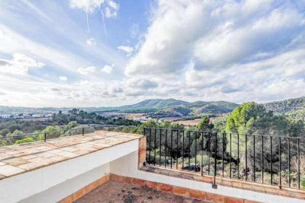 #Houses & Villas - 5 Rooms 3 Bathrooms 412 m2 | Centro Pueblo, Sant Pere de Ribes terrace