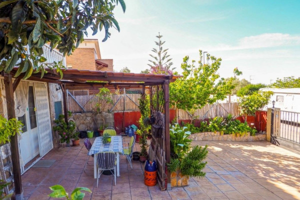 #Casas & Villas - 4 Habitaciones 2 Baños 190 m2 | Sant Pere de Ribes, Sant Pere de Ribes terrace