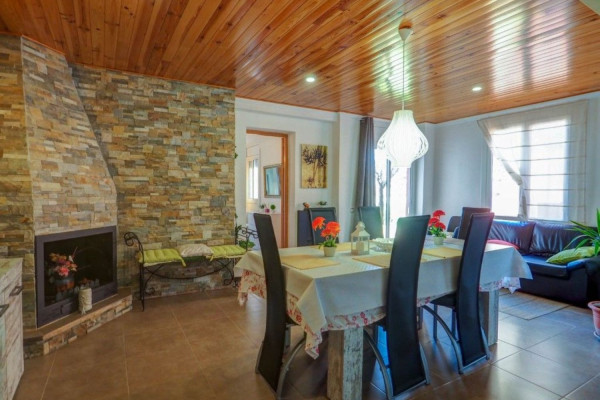 #Casas & Villas - 4 Habitaciones 2 Baños 190 m2 | Sant Pere de Ribes, Sant Pere de Ribes living