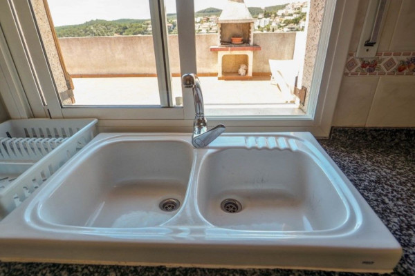 #Houses & Villas - 5 Rooms 3 Bathrooms 216 m2 | Cubelles, Cubelles unknown