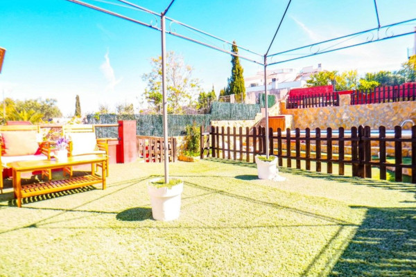 #Casas & Villas - 4 Habitaciones 2 Baños 190 m2 | Sant Pere de Ribes, Sant Pere de Ribes garden