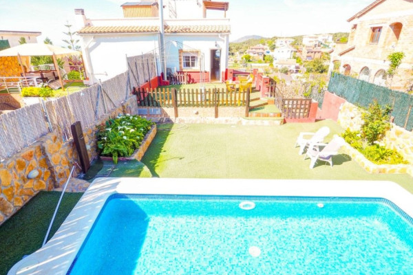 #Casas & Villas - 4 Habitaciones 2 Baños 190 m2 | Sant Pere de Ribes, Sant Pere de Ribes pool