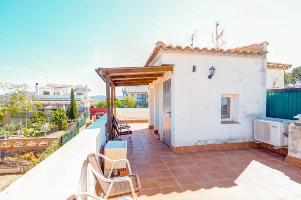 #Casas & Villas - 4 Habitaciones 2 Baños 190 m2 | Sant Pere de Ribes, Sant Pere de Ribes terrace