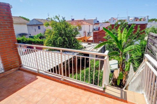 #Houses & Villas - 6 Rooms 2 Bathrooms 153 m2 | Vallpineda-Rocamar, Sant Pere de Ribes terrace