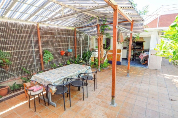 #Houses & Villas - 6 Rooms 2 Bathrooms 153 m2 | Vallpineda-Rocamar, Sant Pere de Ribes terrace