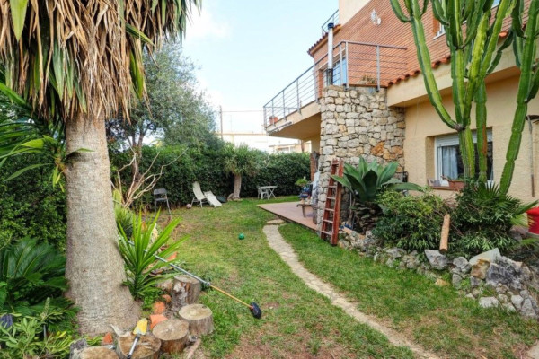 #Maisons & Villas - 5 Chambres 2 Salle de bain 255 m2 | Vallpineda-Rocamar, Sant Pere de Ribes garden