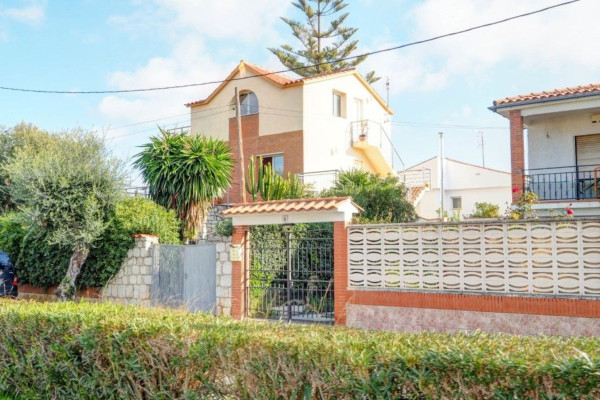 #Maisons & Villas - 5 Chambres 2 Salle de bain 255 m2 | Vallpineda-Rocamar, Sant Pere de Ribes facade